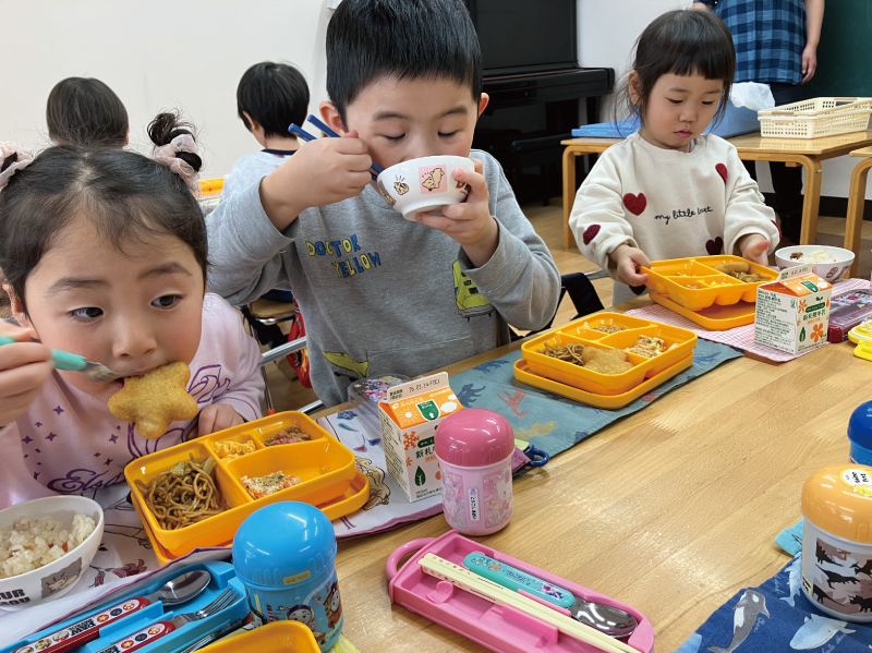 お昼ごはん